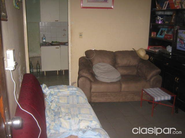 VENDO HERMOSA CASA zona capiata cñia5 una cuadra del asfaltado LOPEZ GODOY — foto 3