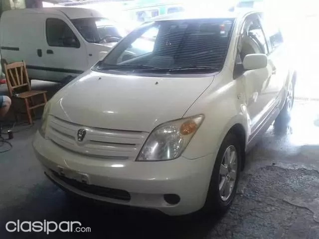 Toyota Ist 2003 - foto 2