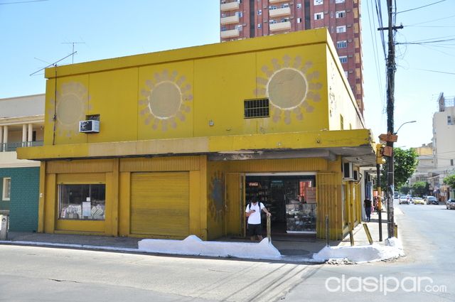 VENDO ESQUINA CON 5 SALONES COMERCIALES — foto 2