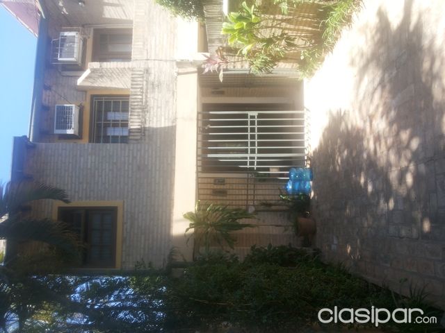VENDOOO DUPLEX BARRIO MBURUCUYA — foto 2