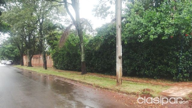 VENDO TERRENO EN BARRIO OBRERO.ESQUINA — foto 3