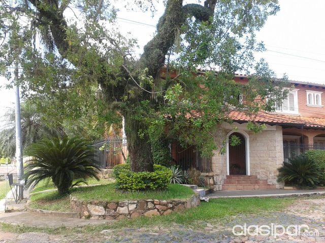 EN VENTA HERMOSA RESIDENCIA — foto 3