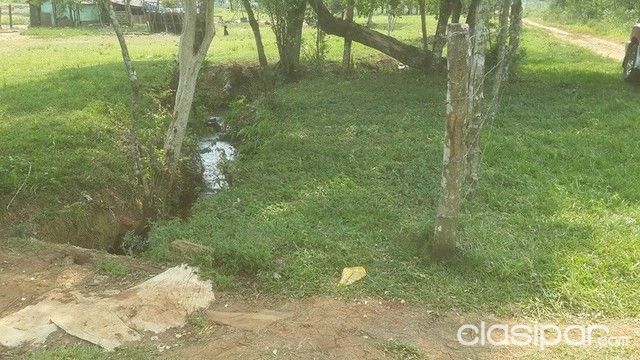 titulado en cde 2 hectareas y media con naciente y arroyo — foto 2