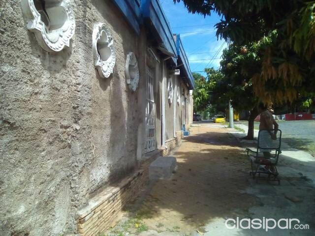 Vendo esquina casa valiosa sobre avenida Colon — foto 3