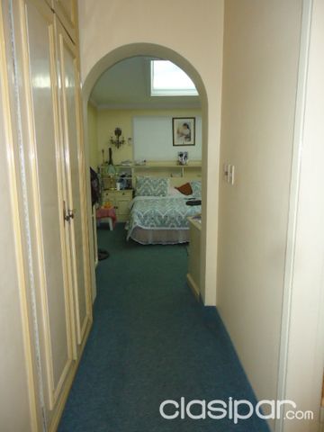 VENDO CASA CON DORMITORIO EN PB EN BARRIO SEMINARIO CON FINANCIACION!! — foto 3