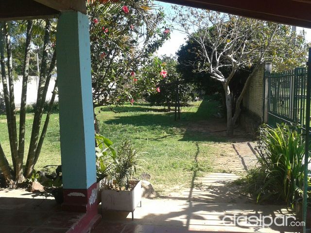 Casa de dos plantas en Mariano R. Alonso — foto 2