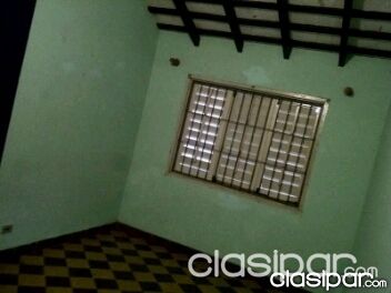 VENDO CASA EN SAN LORENZO SOBRE ASFALTO BARRIO SINALCO — foto 2