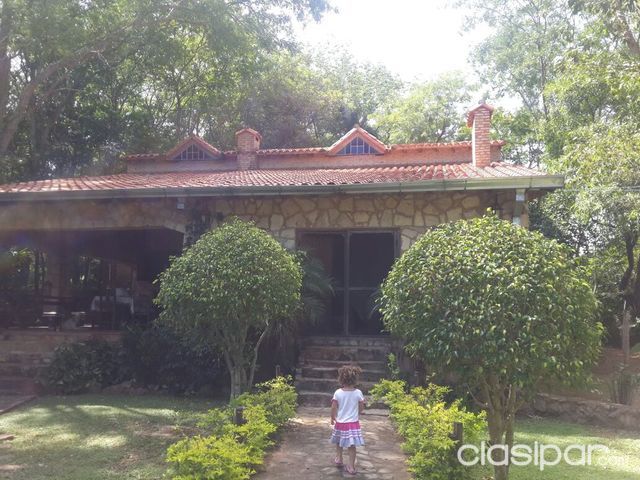 CASA QUINTA CON PLANTA DE AGUA MINERAL — foto 3