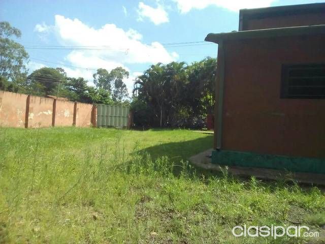 Vendo tinglado en aregua sobre asfalto — foto 2