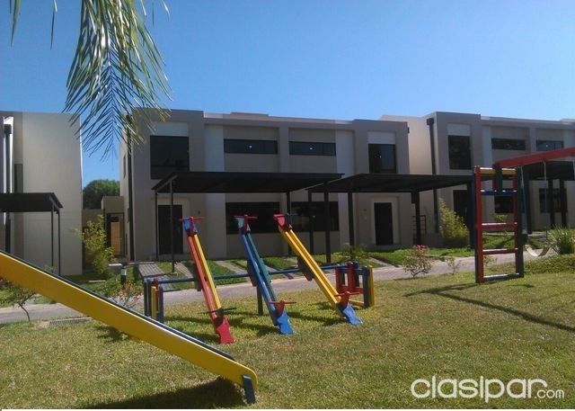 VENDO DUPLEX EN BOULEVARD JARDINES,BARRIO CERRADO! — foto 3