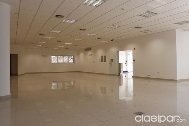 BYSPANIA ALQUILA PLANTA BAJA 351.63 m2 - EDIFICIO ESTANISLAO — foto 3