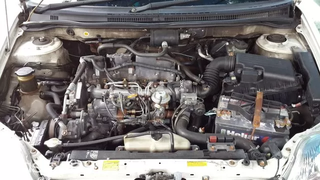 Toyota Corolla 2001 — foto 7