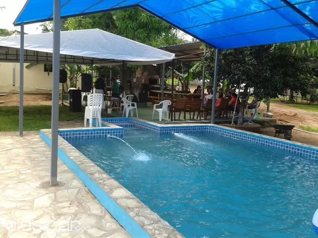 Vendo hermosa casa quinta con piscina sobre ruta asfaltada en caraguatay — foto 3