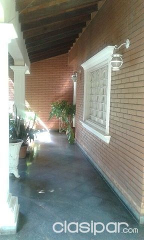 CASA PARA VIVIENDA U OFICINA A PASOS DEL RESTAURANTE MBURICAO — foto 2