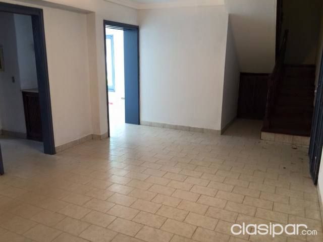 Alquilo casa Barrio Jara — foto 2
