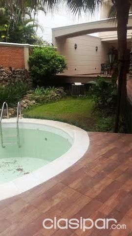VENDO HERMOSA RESIDENCIA SOBRE AVDA. ESPAÑA — foto 2