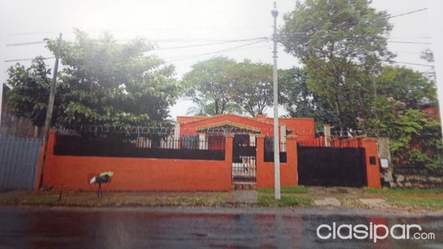 Vendo casa frente al campus de la Universidad Católica — foto 3