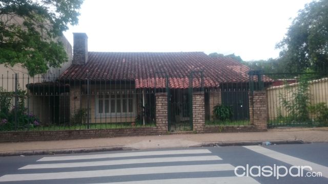 Vendo hermosa propiedad sobre ave. españa,con salida a Juan de Zalazar — foto 2