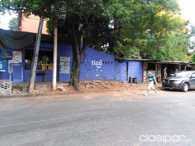 OFERTA Propiedad s Av. Fdo. de la Mora esq. Panambí — foto 3