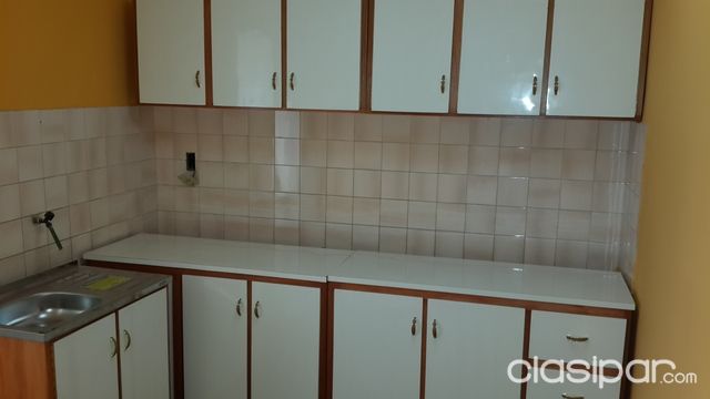 Vendo EDIFICIO CON DEPOSITO ZONA CENTRO — foto 3