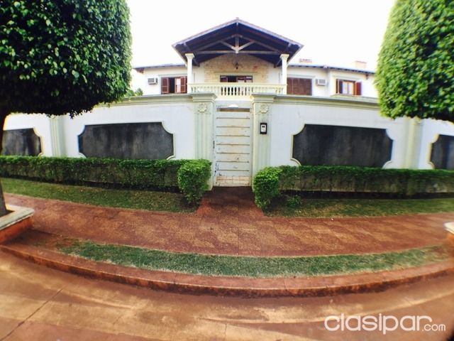 VENDO HERMOSA CASA EN EL BARRIO SAN JOSÉ DE CIUDAD DEL ESTE — foto 2