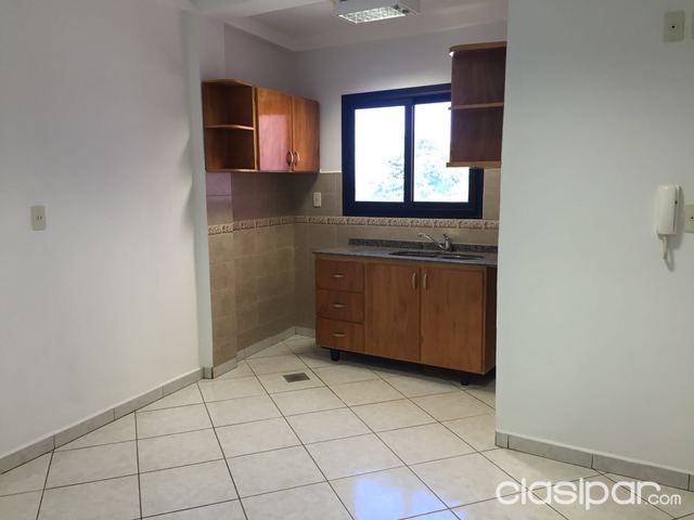 DEPARTAMENTO A ESTRENAR Finas Terminaciones + Salón Comercial — foto 2