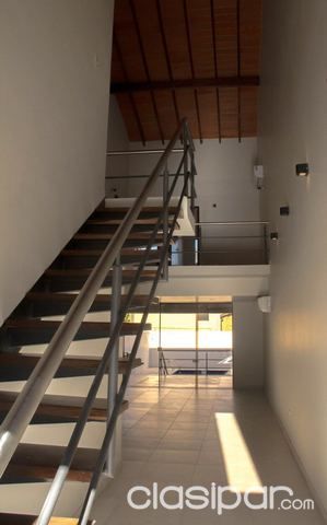 Alquilo hermoso duplex con piscina en Mburucuya — foto 3