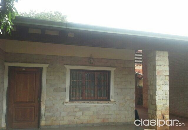 Vendo Casa de 2 dormitorios en Luque Barrio Loma Merlo — foto 2
