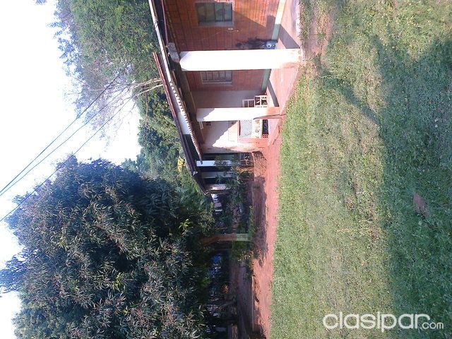 ÑEMBY DETRAS DE COCA COLA VENDO 2 CASAS EN UN TERRENO — foto 2