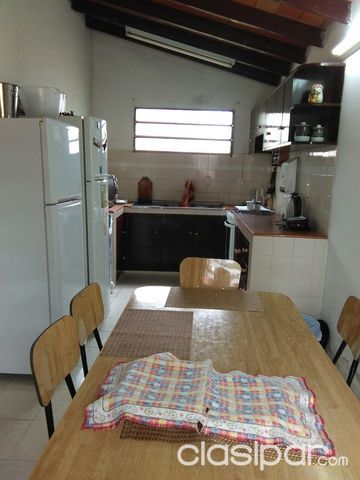 Oferta!! casa en aregua en esquina sobre asfalto a dos cuadras de la ruta a 10min de la ciudad de luque — foto 2