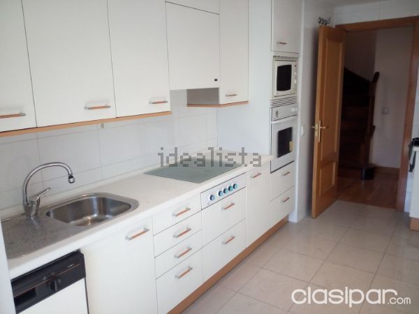 Dúplex en venta en camino de los Vinateros, 11, Media Legua, Madrid 875.000 € 174 m² 4 hab. 6ª planta exterior — foto 3