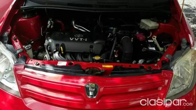 Toyota Ist 2003 - foto 2