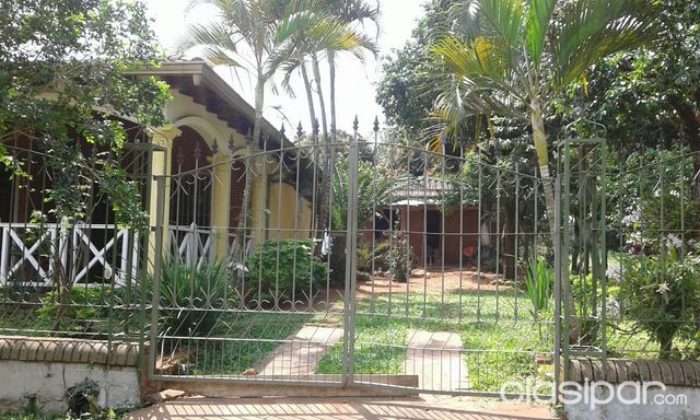 OFERTO HERMOSA CASA EN ÑEMBY A CUADRAS DE ACC.SUR — foto 3