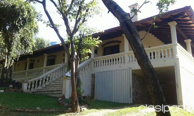 EN VENTA UN PARAISO!!!! ESPECTACULAR CASA EN AREGUA — foto 2