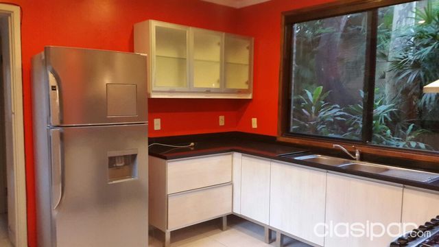 VENDO Y FINANCIO LUJOSA CASA DE DE DOS PLANTAS, 850 M2 DE TERRENO. TRES HABITACIONES EN SUITE ZONA YKUA SATY GOETHE — foto 3