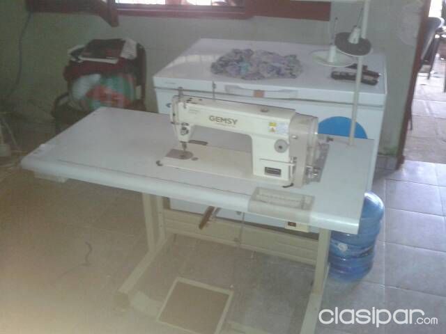 maquina de coser — foto 2