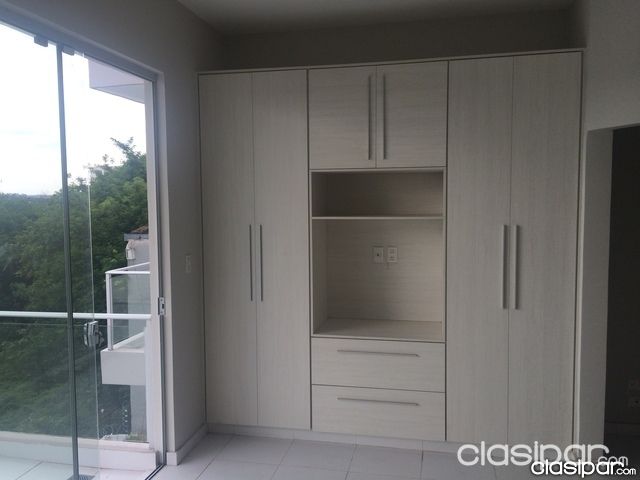 HERMOSO DEPTO ZONA SHOP DEL SOL — foto 2