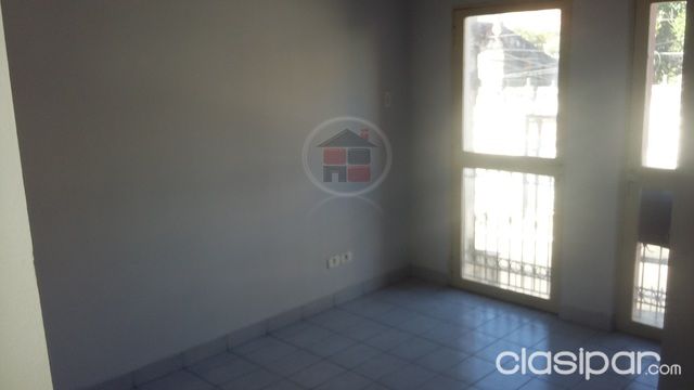 Departamento de 3 dormitorios con cochera en el centro — foto 3