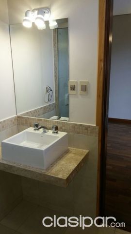 VENDO TRIPLEX BARRIO MBURUCUYA — foto 2
