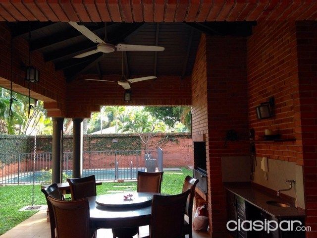 VENDO RESIDENCIA ZONA COLEGIO INTERNACIONAL. — foto 3
