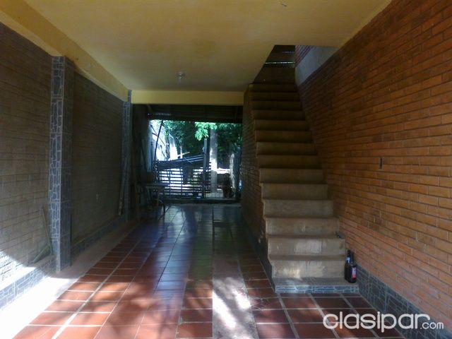 VENDO HERMOSA CASA EN LUQUE — foto 2