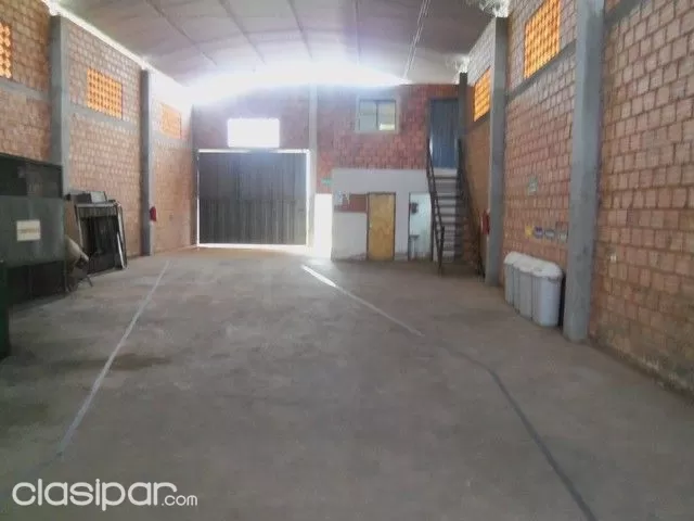 OFERTA!!! Terreno con Deposito de 300m3 en Ita, Acceso sur ingresando por empedrado. — foto 3