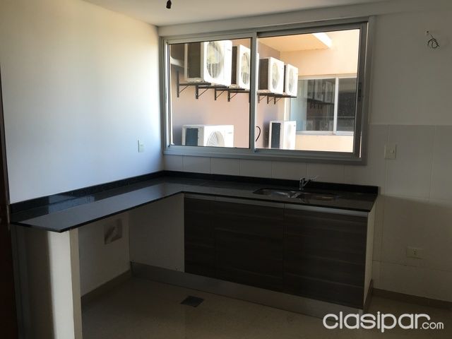 ALQUILO FINO DEPARTAMENTO DE 3 DORMITORIOS CON ÁREA DE SERVICIO ZONA SANTA TERESA — foto 3