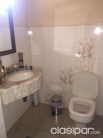 CASA EN LOMA MERLO-LUQUE — foto 3
