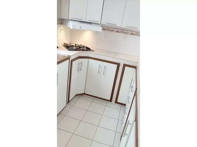 DUPLEX EN CONDOMINIO, HERMOSOS, A 1OMINUTOS DEL SHOPPING DEL SOL. — foto 2