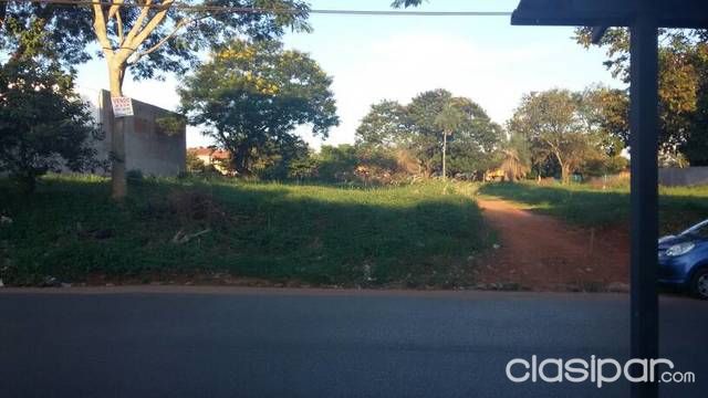 Vendo terreno sobre Leopardi de 700 mts2 — foto 3