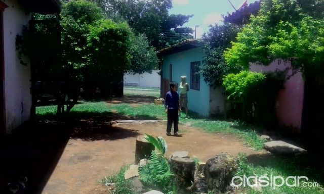 OFERTA!!! VENDO CASA EN LAMBARÉ - BARRIO SAN ROQUE — foto 3