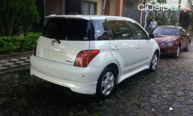 Toyota Ist 2003 — foto 4