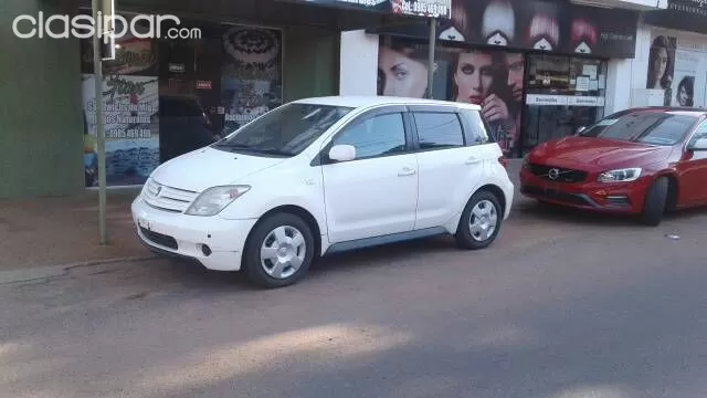 Toyota Ist 2003 - foto 2