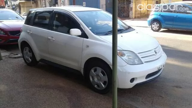 Toyota Ist 2003 - foto 5